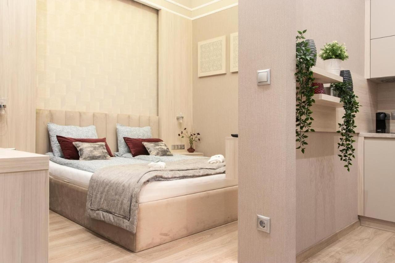 Central Relax Boutique Suites Budapest Exterior foto