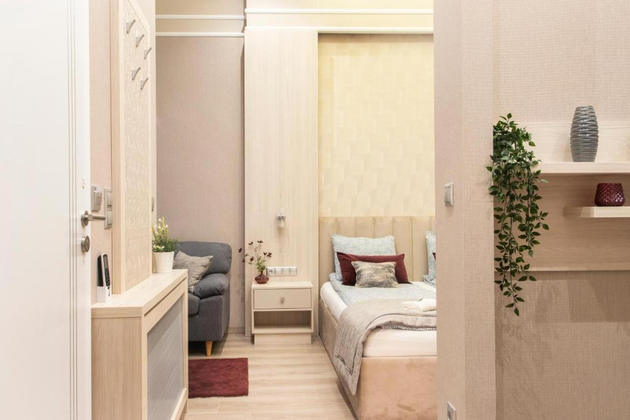 Central Relax Boutique Suites Budapest Exterior foto